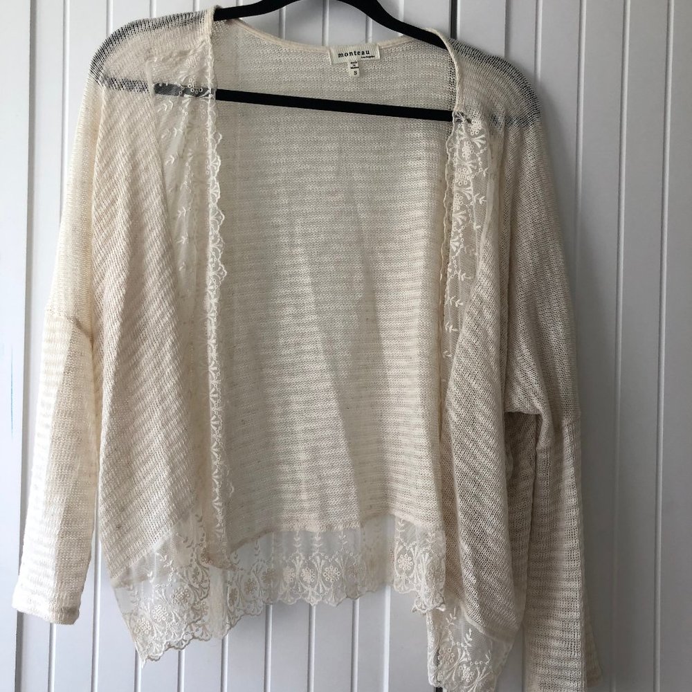 Sweater/Cardigan